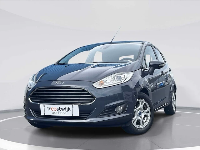 Ford fiesta 1.6 tdci lease titanium car 2014 | 4-xjv-44 - afbeelding 1 van  24