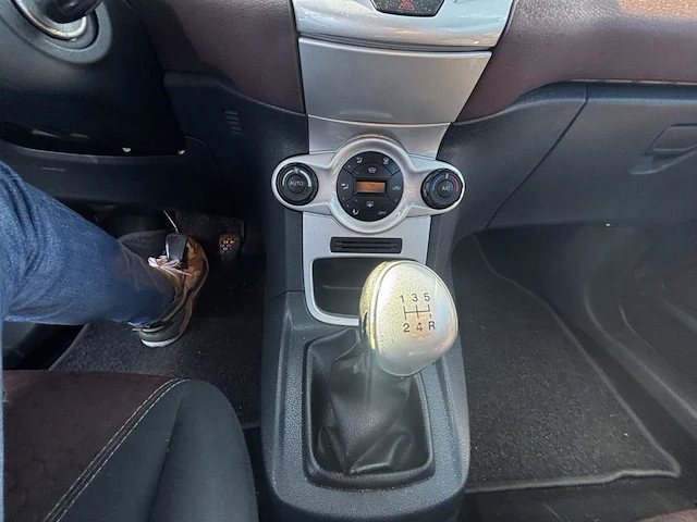 Ford fiesta, 2010 - afbeelding 5 van  31