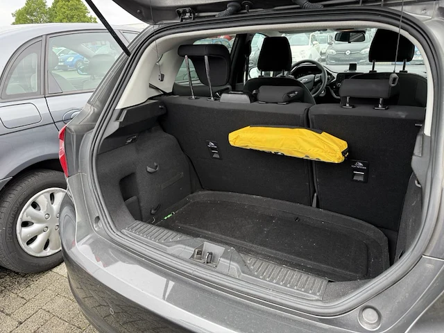 Ford fiesta trend 85,2018 - afbeelding 14 van  28