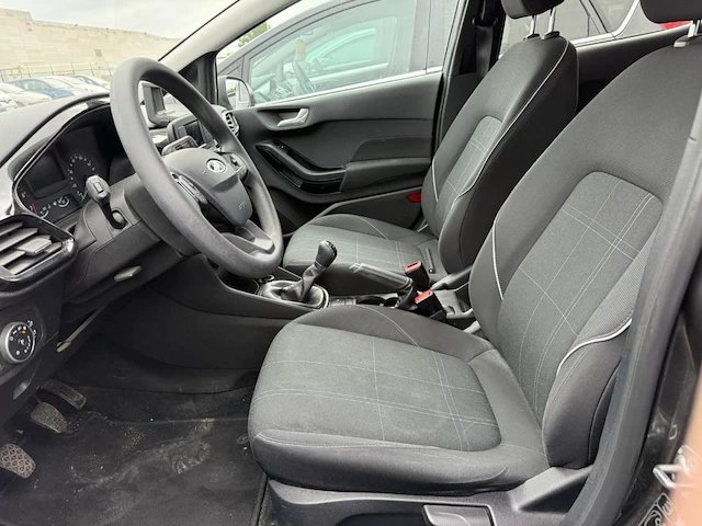 Ford fiesta trend 85,2018 - afbeelding 26 van  28