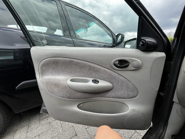 Ford fiesta,1996 - afbeelding 5 van  29