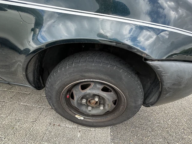 Ford fiesta,1996 - afbeelding 13 van  29