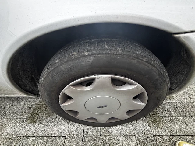 Ford fiesta,2001 - afbeelding 14 van  29