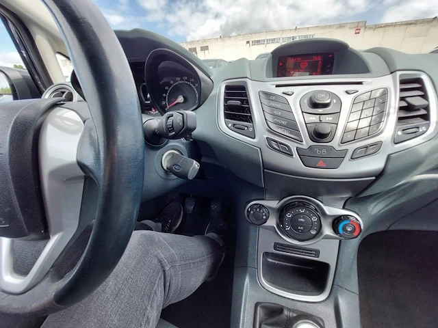 Ford fiesta,2010 - afbeelding 8 van  29