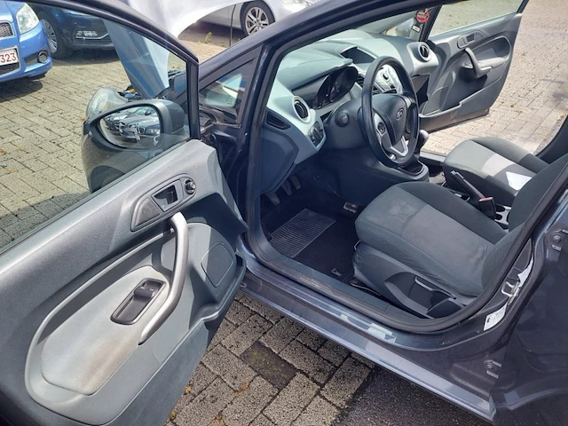 Ford fiesta,2010 - afbeelding 27 van  29