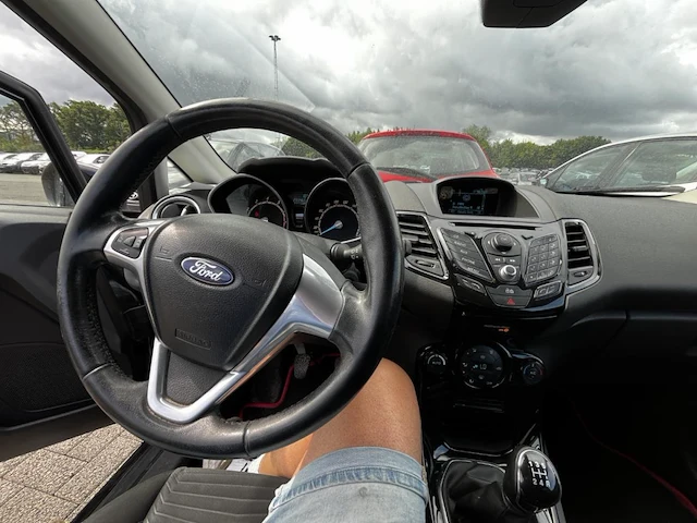 Ford fiesta,2013 - afbeelding 23 van  25
