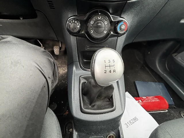 Ford fiestan,2009 - afbeelding 4 van  25