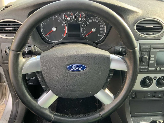 Ford focus - 2007 - wagon personenauto - afbeelding 16 van  29