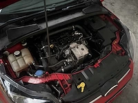 Ford focus 1.0 ecob. titanium 125pk 2012, t-897-ph - afbeelding 26 van  34