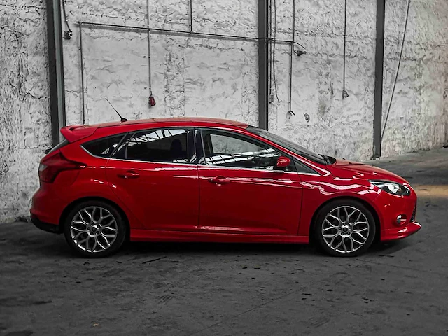Ford focus 1.0 ecob. titanium 125pk 2012, t-897-ph - afbeelding 6 van  34