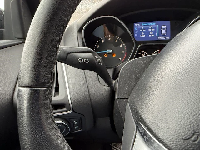 Ford focus 1.0 ecoboost econetic tech. titanium 125, 2013 - afbeelding 9 van  29