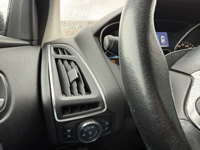 Ford focus 1.0 ecoboost econetic tech. titanium 125, 2013 - afbeelding 10 van  29