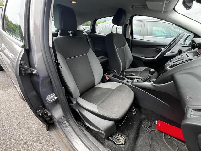 Ford focus 1.0 ecoboost econetic tech. trend 100, 2013 - afbeelding 13 van  27