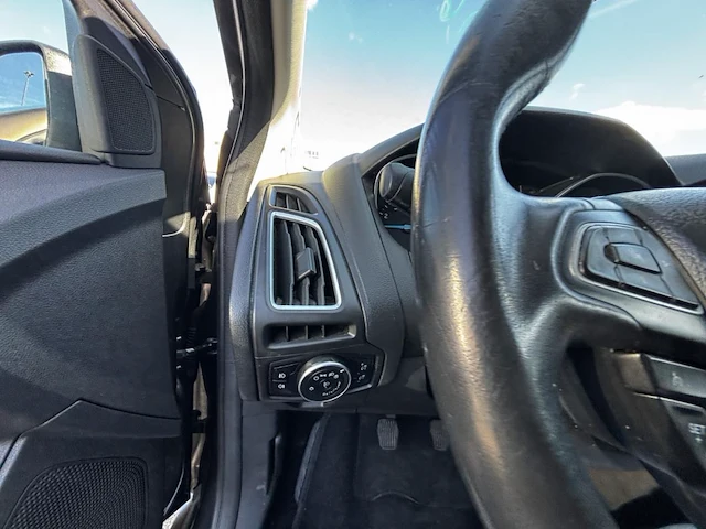 Ford focus 1.0 ecoboost titanium 125, 2015 - afbeelding 6 van  29