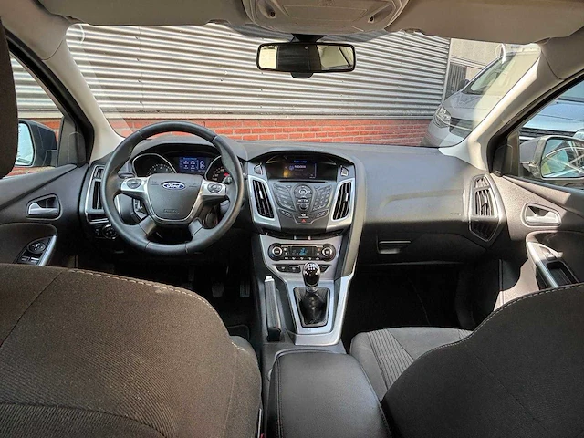 Ford focus 1.0 ecoboost titanium, 53-zsx-1 - afbeelding 2 van  23