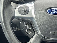 Ford focus 1.0 ecoboost titanium car 2013 | 06-ztf-6 - afbeelding 8 van  26