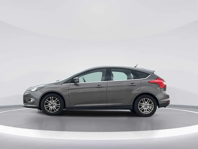 Ford focus 1.0 ecoboost titanium car 2013 | 06-ztf-6 - afbeelding 22 van  26