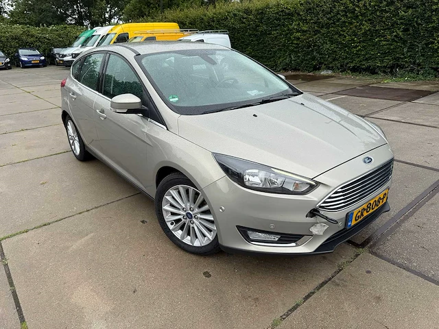 Ford focus 1.0 titanium edition, gr-808-p - afbeelding 8 van  12