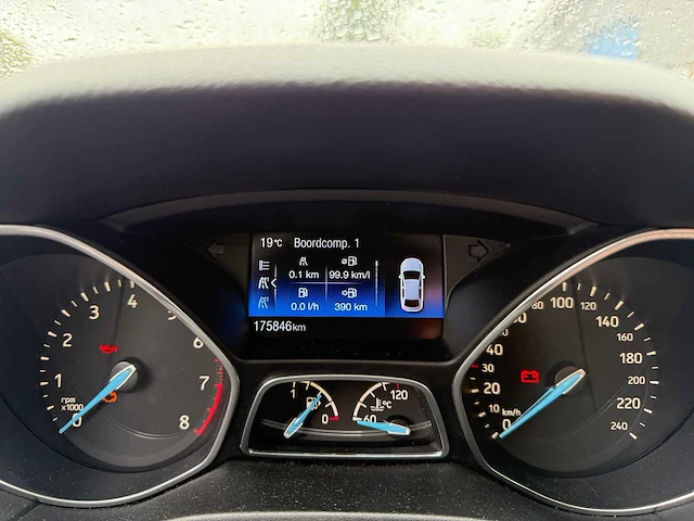Ford focus 1.0 titanium edition, gr-808-p - afbeelding 11 van  12