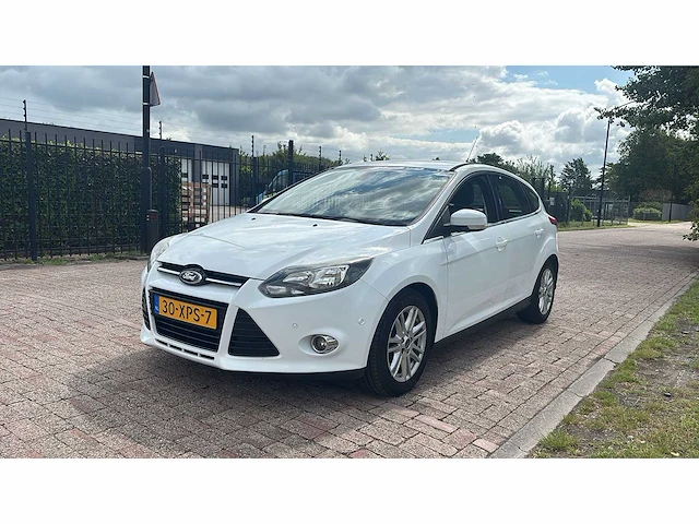 Ford focus 1.0 turbo lease titanium 2012 | 30-xps-7 i - afbeelding 1 van  13