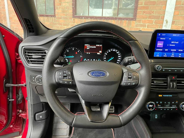 Ford focus 1.5 ecoblue st line business 120pk 2020, h-229-tz - afbeelding 11 van  43
