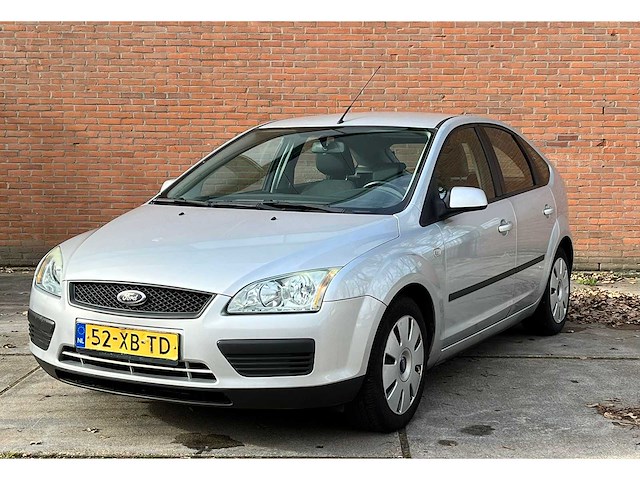 Ford focus 1.6-16v trend, 52-xb-td - afbeelding 1 van  19