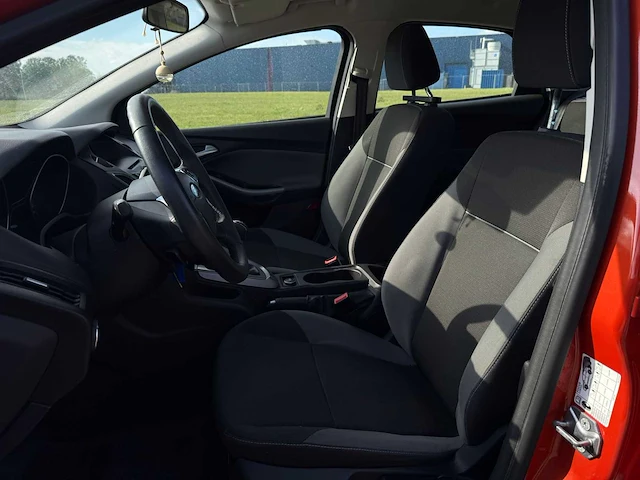 Ford focus 1.6 ecoboost trend , 97-sjv-6 - afbeelding 19 van  23