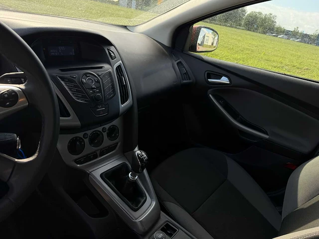 Ford focus 1.6 ecoboost trend , 97-sjv-6 - afbeelding 2 van  23