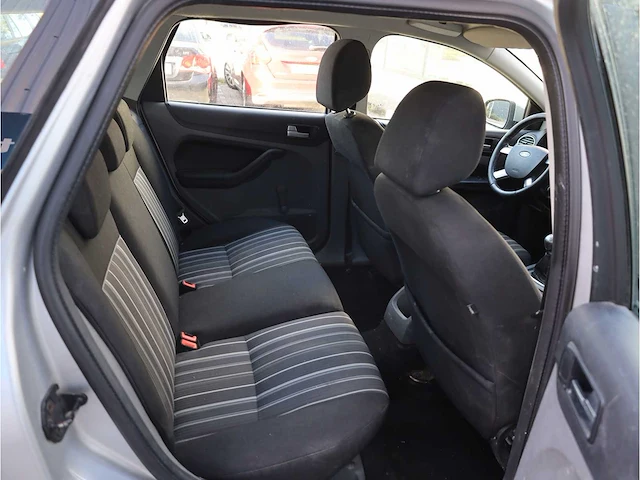 Ford focus 1.6 tdci 2009 - afbeelding 7 van  26