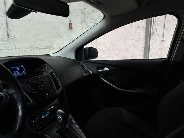 Ford focus 1.6 ti-vct titanium -automaat- 125pk 2013, hz-292-h - afbeelding 11 van  39