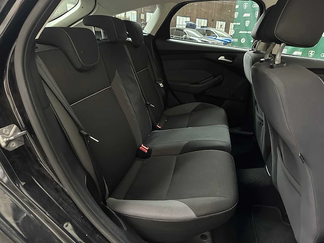 Ford focus 1.6 ti-vct titanium -automaat- 125pk 2013, hz-292-h - afbeelding 29 van  39