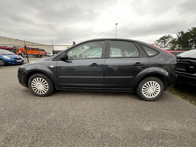 Ford focus 1.6 turbo tdci trend 90,2006 - afbeelding 31 van  34