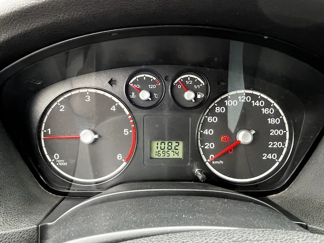 Ford focus 1.6 turbo tdci trend 90,2006 - afbeelding 32 van  34
