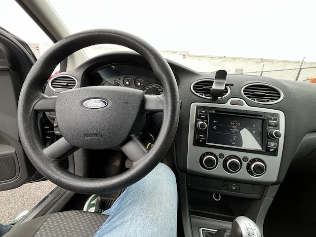 Ford focus 1.6 turbo tdci trend 90,2006 - afbeelding 33 van  34
