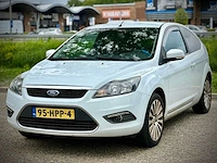 Ford focus 2.0 titanium; 95hpp4