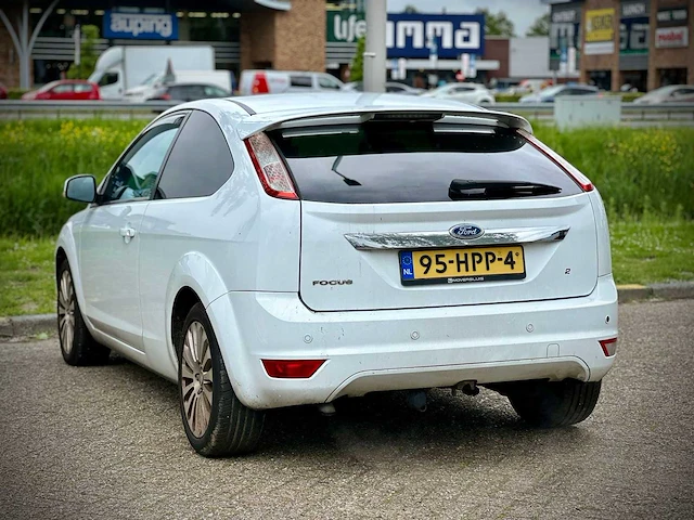 Ford focus 2.0 titanium; 95hpp4 - afbeelding 6 van  11