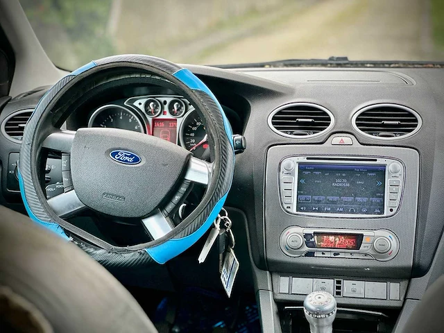Ford focus 2.0 titanium; 95hpp4 - afbeelding 11 van  11