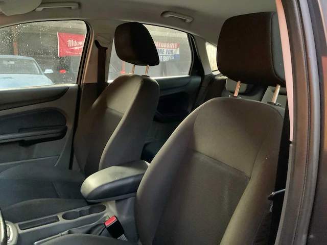 Ford focus 2007 benzine - afbeelding 14 van  42