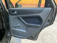 Ford focus 2007 benzine - afbeelding 24 van  42