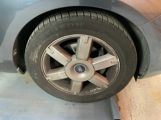 Ford focus 2007 benzine - afbeelding 35 van  42