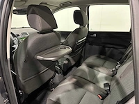 Ford focus c-max 1.6-16v futura 64-tr-jr - afbeelding 2 van  19