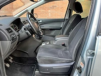 Ford focus c-max 2.0-16v ghia, 63-rk-tf - afbeelding 2 van  13
