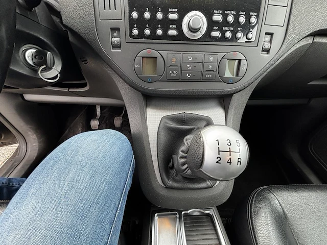 Ford focus c max focus 1 6i se,2005 - afbeelding 4 van  26