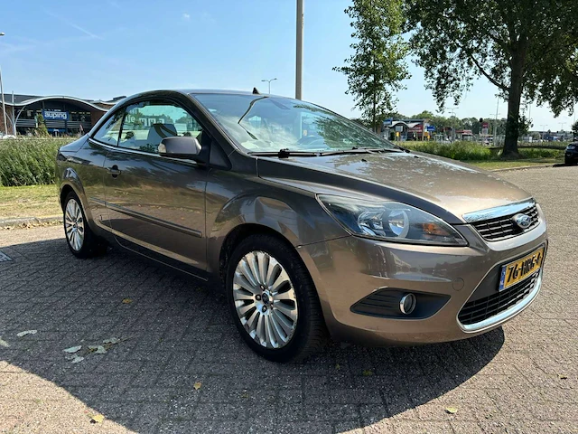 Ford focus cabriolet 2.0 titanium; 76hrg4 - afbeelding 3 van  9