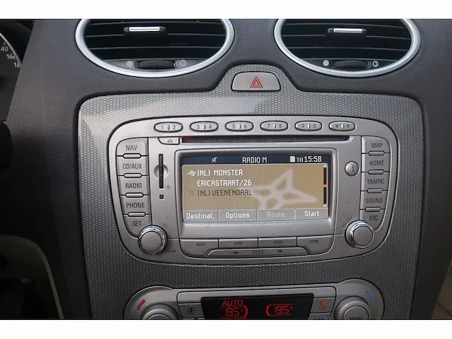 Ford focus coupé cabriolet -2.0 tdci titanium, 04-hxv-3 - afbeelding 4 van  18