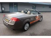 Ford focus coupé cabriolet -2.0 tdci titanium, 04-hxv-3 - afbeelding 13 van  18