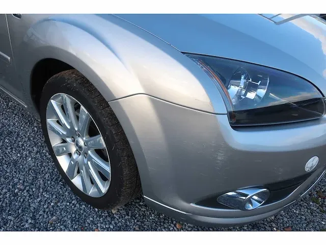 Ford focus coupe-cabriolet 2.0-16v titanium, 21-xr-gt - afbeelding 8 van  16