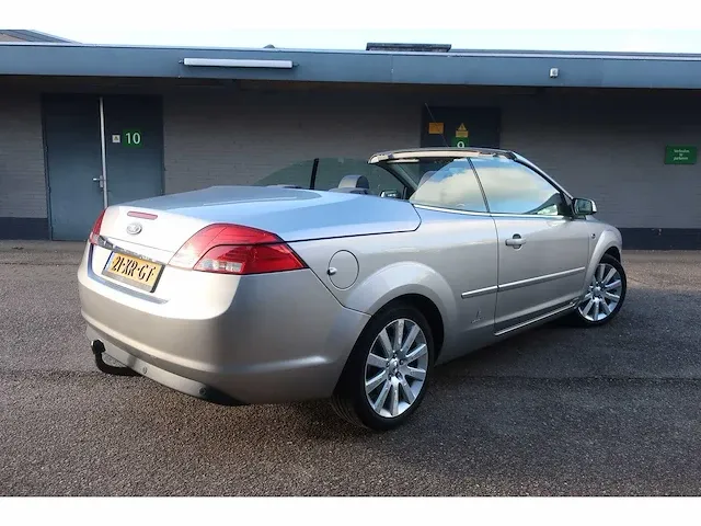 Ford focus coupe-cabriolet 2.0-16v titanium, 21-xr-gt - afbeelding 10 van  16