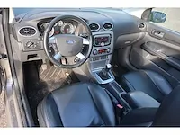 Ford focus coupe-cabriolet 2.0-16v titanium, 21-xr-gt - afbeelding 11 van  16