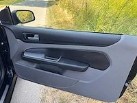 Ford focus coupé-cabriolet 2.0 titanium leder 07-gfz-1 - afbeelding 4 van  32